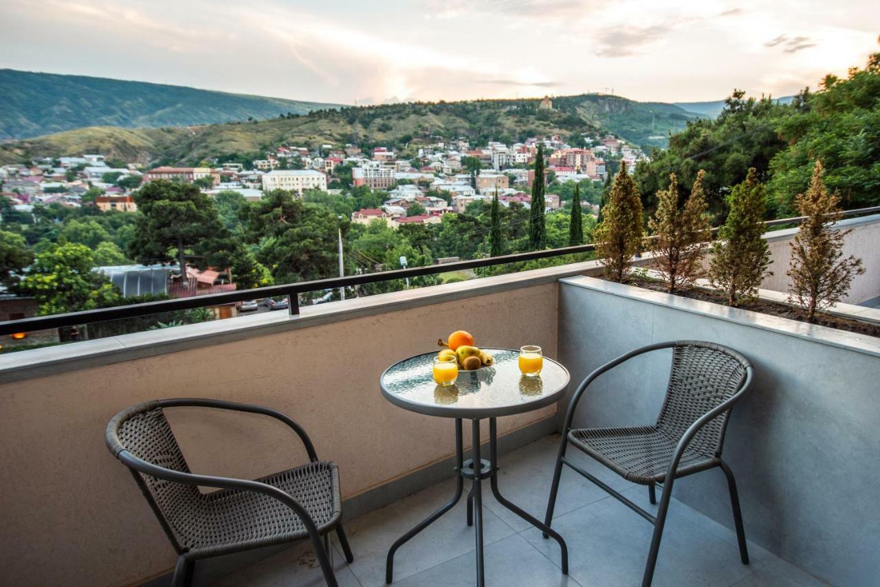 Tonusi Luxe Hotel In The Historic City Center 트빌리시 외부 사진